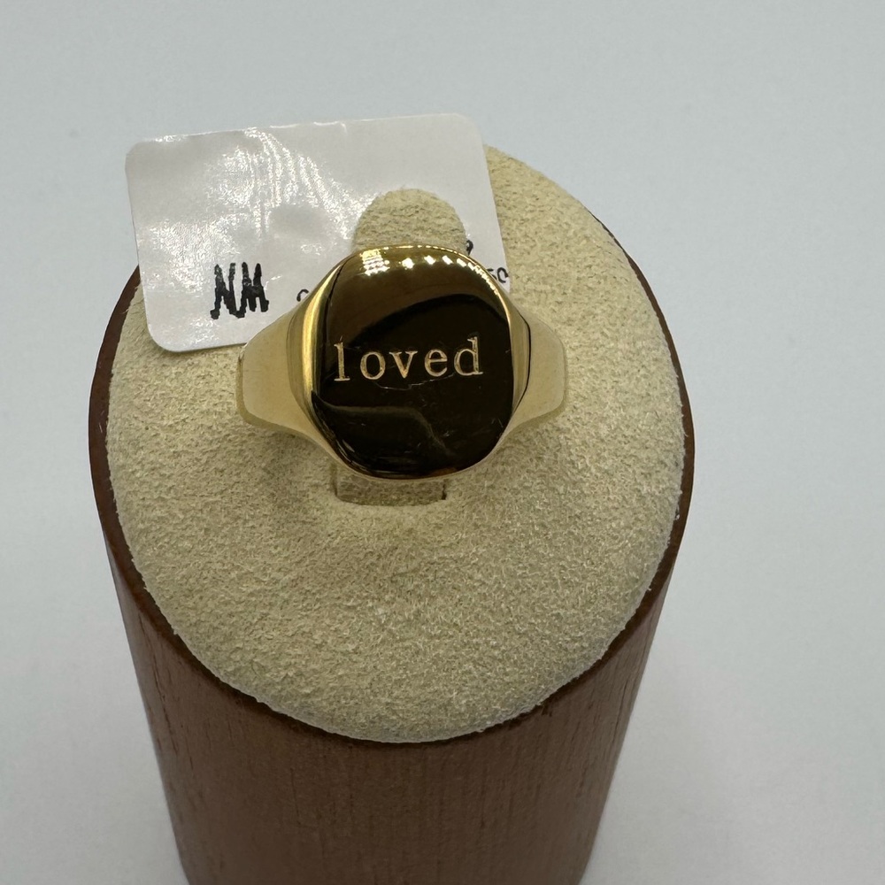 14k “Loved” Signet Ring - Picture 4 of 5